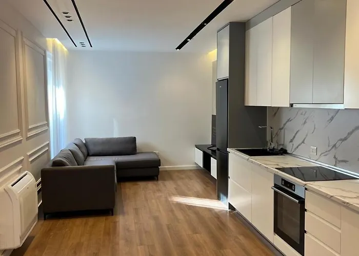 Escape Luxury 1
